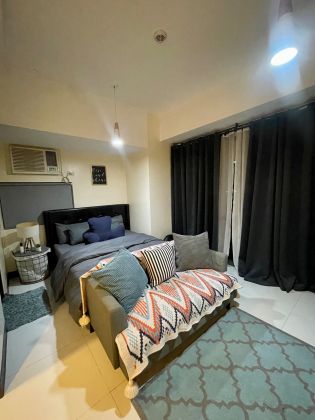 Studio Unit Viceroy Residences Mckinley Hill Taguig city