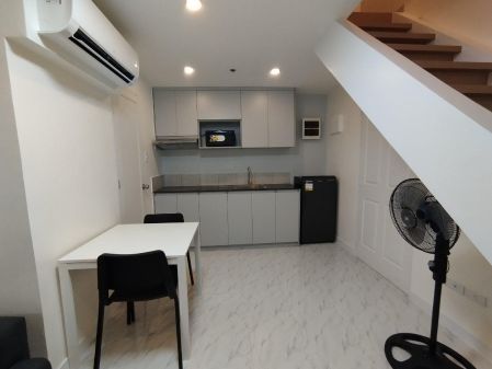 Semi Furnished 2 Bedroom Unit at Victoria de Makati for Rent