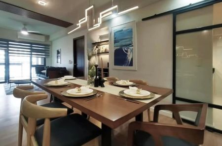 Fully Furnished 2 Bedroom Unit at Escala Salcedo for Rent