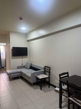 Semi Furnished 2 Bedroom Unit at Brixton Place for Rent