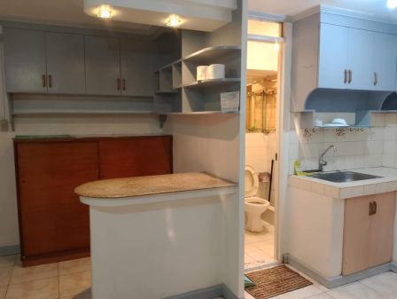 Semi Furnished 1BR Unit at Sunny Villas Condominium for Rent