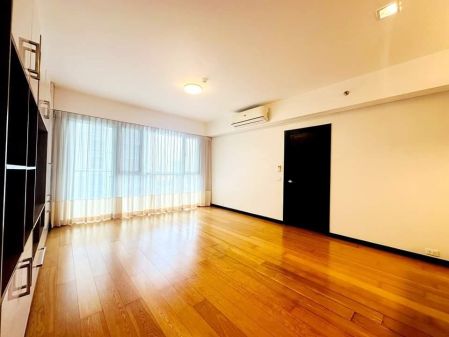 1  Bedroom in East Tower One Serendra