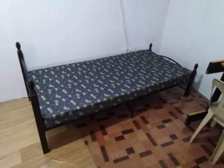 1BR with bath for Rent located in Alabang Zapote Road 