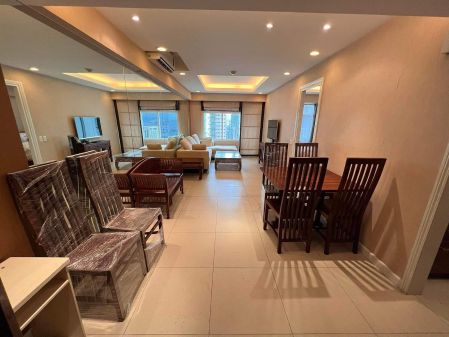 Fully Furnished 1 Bedroom Two Serendra Bgc Taguig