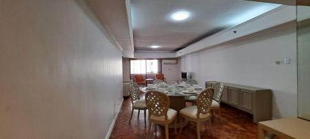 Fully Furnished 2 Bedroom Unit at Cosmopolitan Tower for Rent