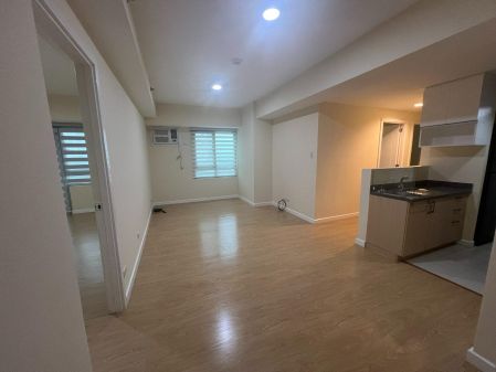 Semi Furnished 3BR Unit at The Grove by Rockwell  Pasig