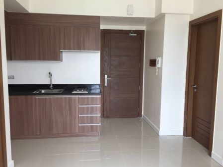 Semi Furnished 2BR for Rent in The Sapphire Bloc Pasig