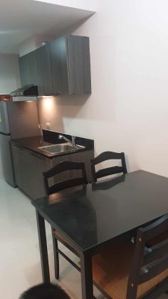 Semi Furnished 1 Bedroom Unit at Vista Shaw for Rent