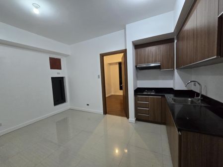 Sapphire Bloc 1BR 33 sqm Unfurnished P24K in Ortigas Center