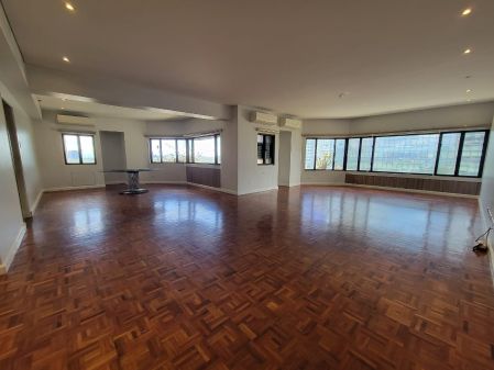 Unfurnished 3 Bedroom with 2 Parking in Twin Towers Makati