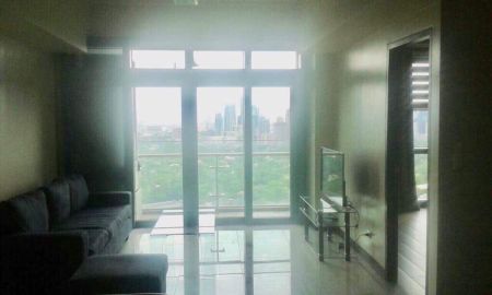 Fully Furnished 2 Bedroom Unit in 8 Forbestown Road Bgc