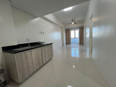 Unfurnished 2 Bedroom with Balcony in 100 West Makati