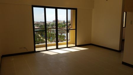 Semi-Furnished Prime Corner 2 Bedroom Unit at Arista Place for Re