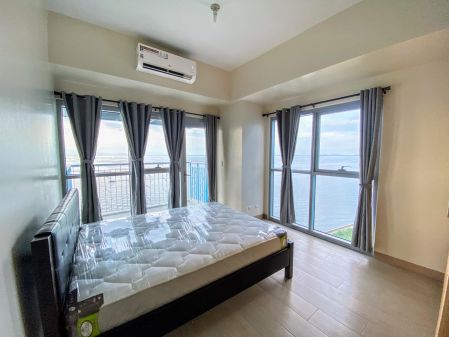 Bayshore 2 2 Bedroom Unit with Balcony with Ocean View