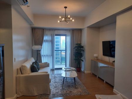 2 Bedrooms at Park Triangle Residences for Rent Condo BGC Taguig