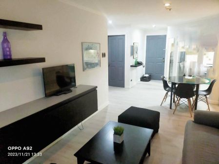 Elegant Newly Refurbished Le Domaine 2BR Condo in Salcedo