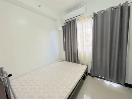 Semi Furnished 1BR for Rent in Shore 2 Residences Pasay