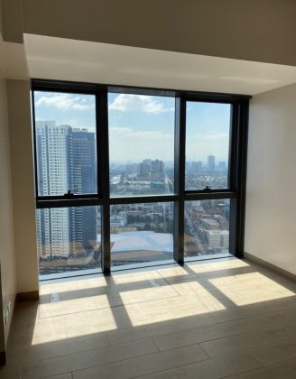 STUDIO for Rent at One Eastwood Avenue