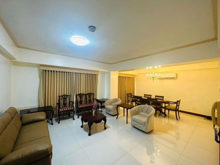 2 Bedroom Unit in One Salcedo Place for Rent Tordesillas Street