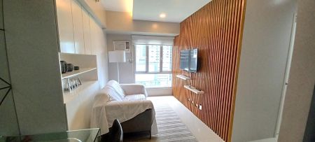 Interior Design 2 Bedroom for Lease at the Montane Bgc