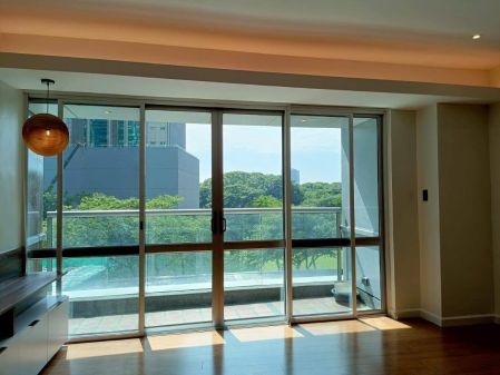 For Rent Interiored 2 Bedroom in Regent Parkway Bgc