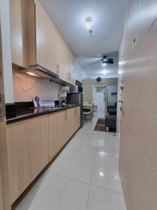 Furnished 1 Bedroom Unit without Balcony at Light Residences