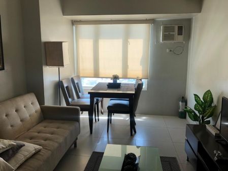 1BR Fully Furnished Unit at Beacon Towers Makati