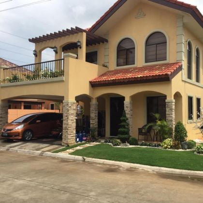 Corner Lot Fully Furnished House with 4 Bedroom 1 Maidroom