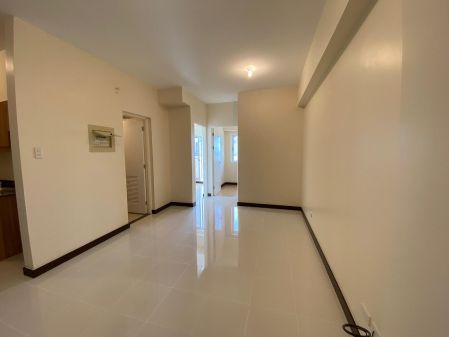 For Rent 2BR Unfurnished Unit in Torre De Manila