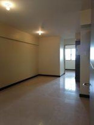 Brand new 2 Bedroom Unfurnished Unit In Mulberry Place