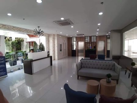 Unfurnished Studio for Rent in Vista Heights Manila