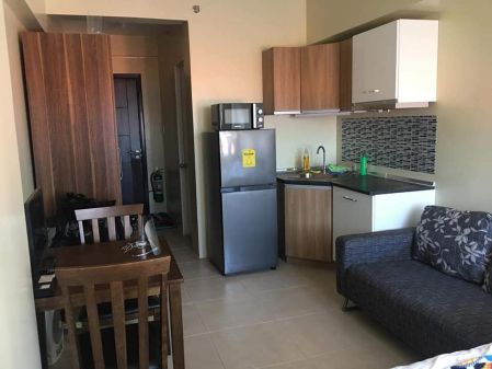 Studio for Rent Avida Towers One Union Place Arca South Taguig