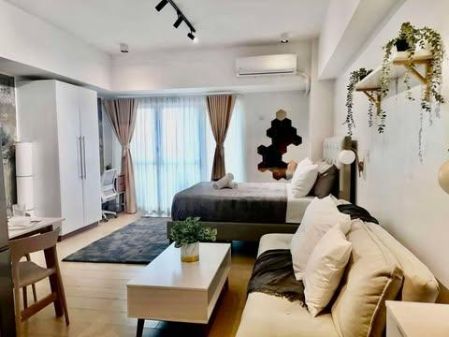 Fully Furnished Studio for Rent in Venice Residences Taguig