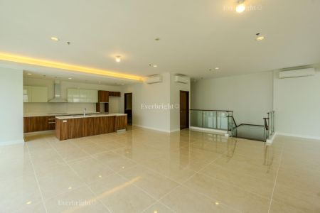 Unfurnished 3 Bedroom Unit at Arbor Lanes for Rent