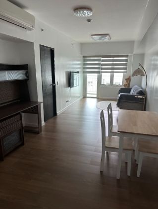 Fully Furnished 1 Bedroom Unit at Two Serendra for Rent