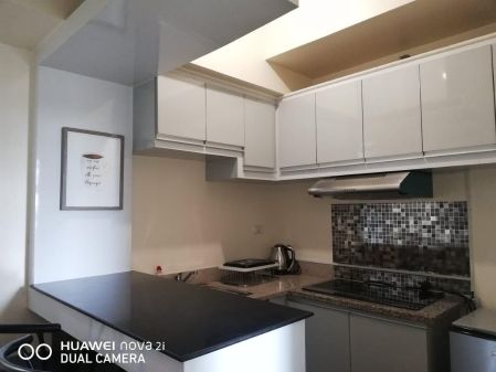 Fully Furnished 1 Bedroom Unit at Laureano di Trevi Towers