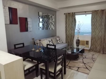 2BR Furnished for Rent at Berkeley Residences