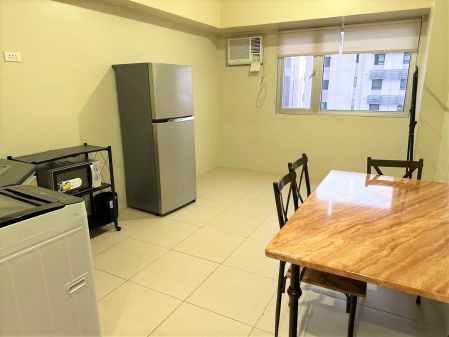 Semi Furnished Studio in Avida Towers Prime Taft