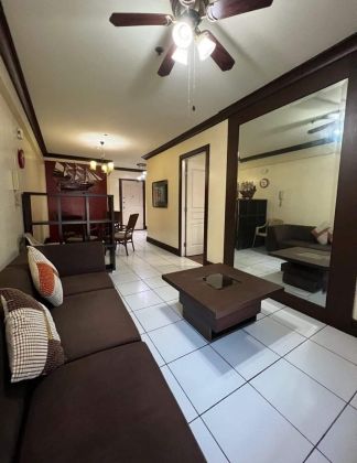 Fully Furnished 1 Bedroom Unit at The Columns Ayala Avenue