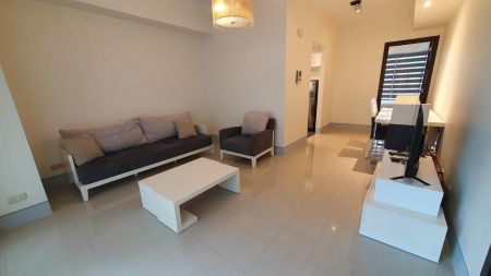 Fully Furnished 1Bedroom with Balcony for Rent near Greenbelt