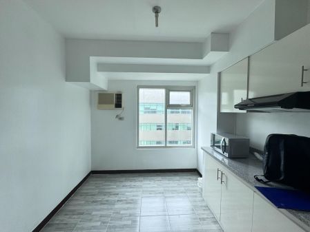 Semi Furnished 1 Bedroom Unit for Rent in Gateway Garden Heights