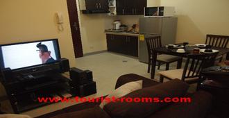 1 BEDROOM condo for Rent at EDSA Grand Residences near SM North E