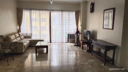 3 Bedroom in Skyland Tower Gil Puyat Makati