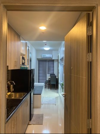 Fully Furnished 1 Bedroom Unit at Coast Residences for Rent