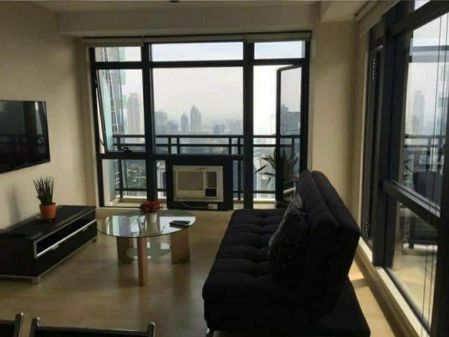 Fully Furnished 1 Bedroom Unit at Gramercy Residences for Rent