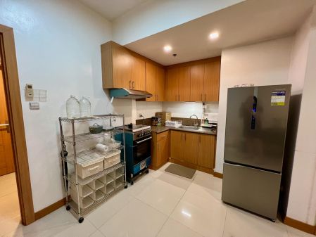 1 Bedroom Fully Furnished 3rd Floor Trion Towers