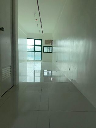 For Rent Commercial Unit At Symphony Tower 2