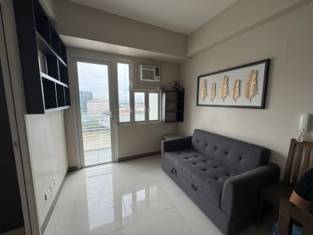 Fully Furnished 2BR Unit near Manila City Hall