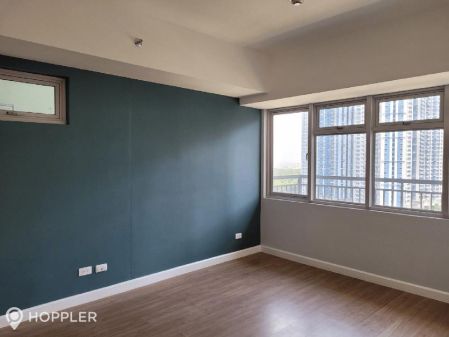 2BR Condo for Rent in Verve Residences Bonifacio Global City