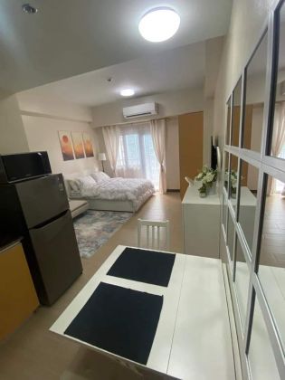 Studio in The Ellis Makati for Rent